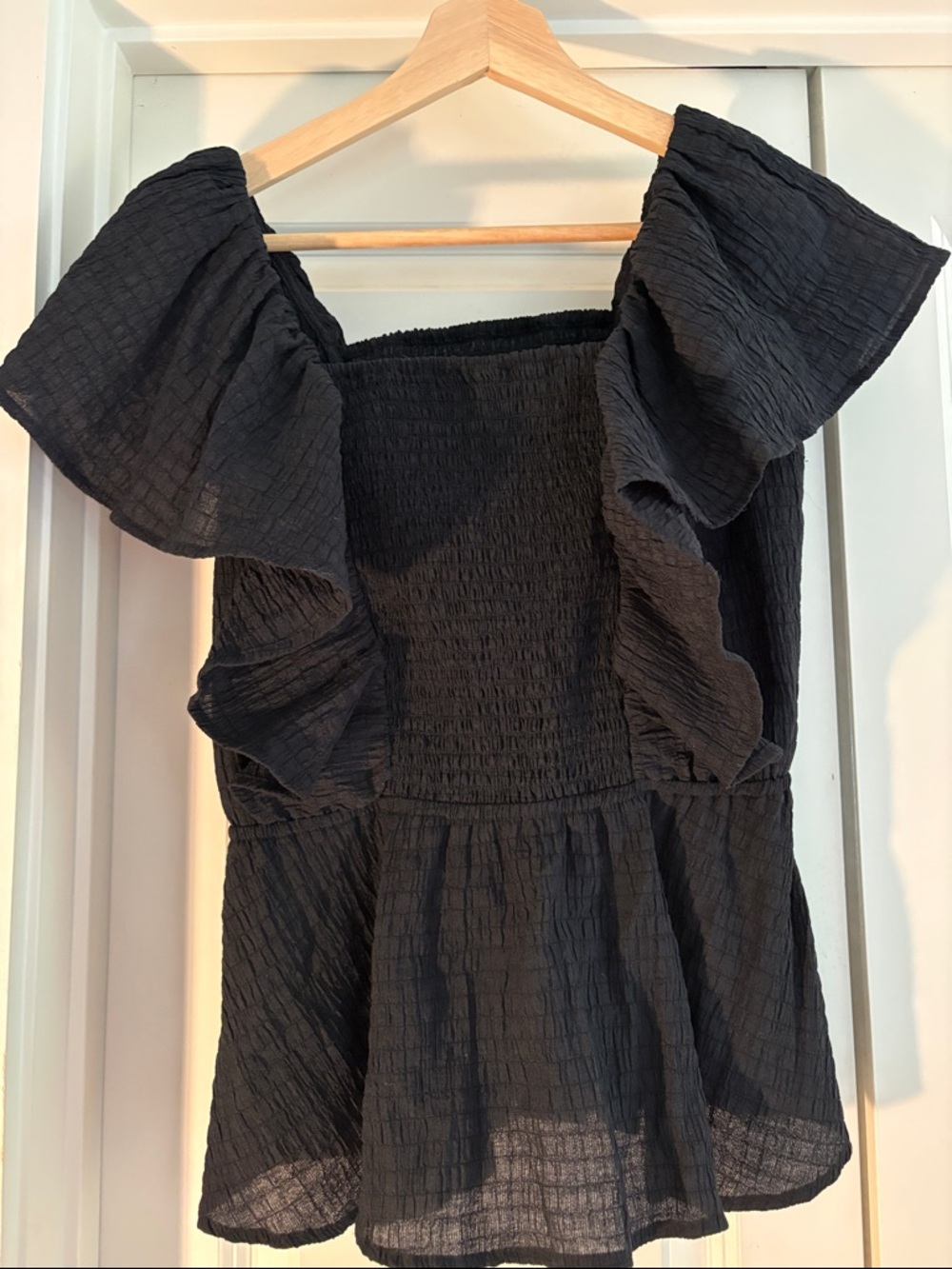 Black smock flutter sleeve top, Medium (8-10)